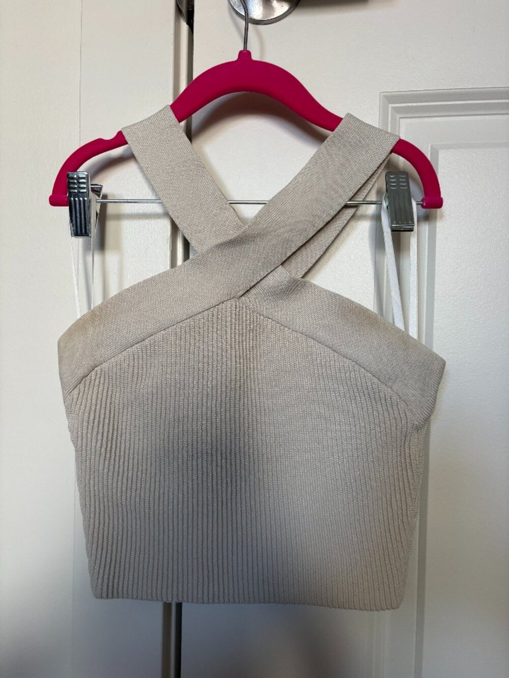 Aritzia Babaton Sculpt Knit Criss-Cross Top